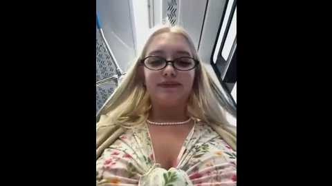 milkyy_wway @ stripchat on 20250530