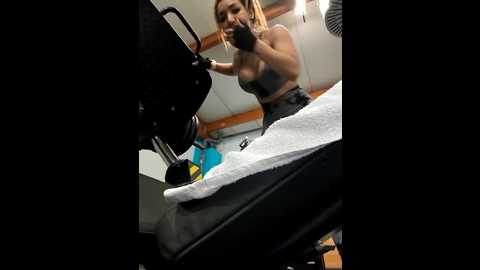 alyssa_76 @ stripchat on 20250531