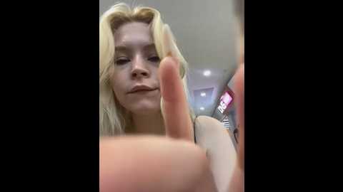 cum_girlss @ stripchat on 20250531