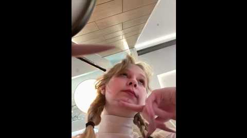 julie_bae @ stripchat on 20250531