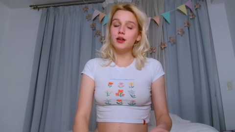 meowthlilu @ stripchat on 20250531