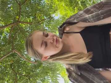 aniemiller @ stripchat on 20250601