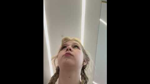 julie_bae @ stripchat on 20250601