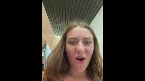 mariid @ stripchat on 20250601