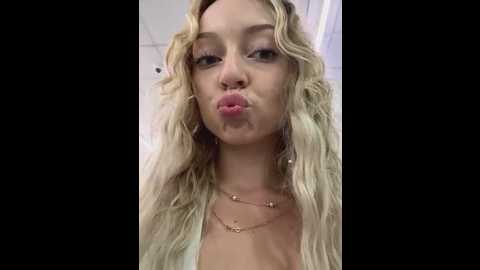 melissa_grr @ stripchat on 20250601