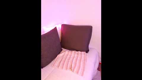 emma_milf25 @ stripchat on 20250602