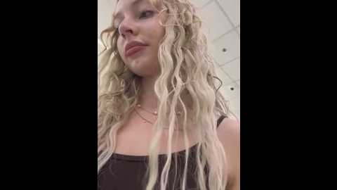 melissa_grr @ stripchat on 20250602