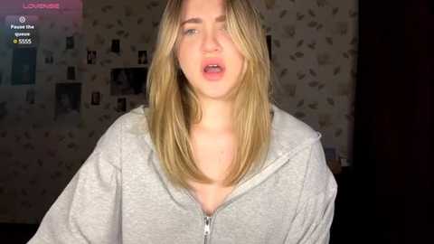 blondy_staar @ stripchat on 20250603