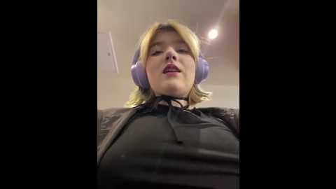 baby__naughty @ stripchat on 20250604