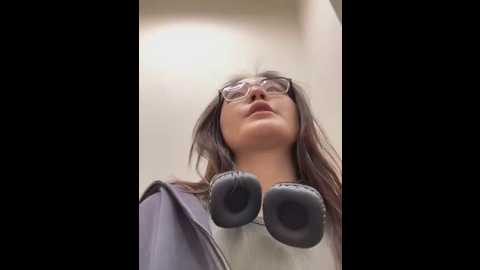 kissmeeva @ stripchat on 20250604