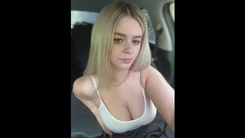 love_bri @ stripchat on 20250604