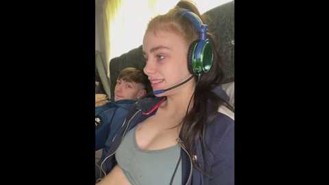 violetxblue @ stripchat on 20250604