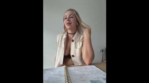 streetdoll @ stripchat on 20250605