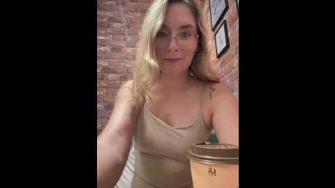 the_snowwhitee @ stripchat on 20250605