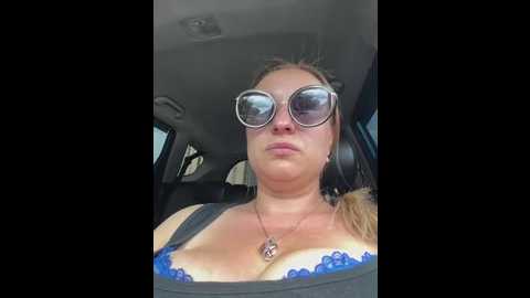 angel_xxx_devil
