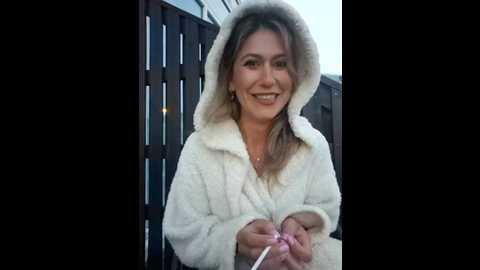 celynaross @ stripchat on 20250606