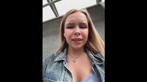 liza_risky @ stripchat on 20250606