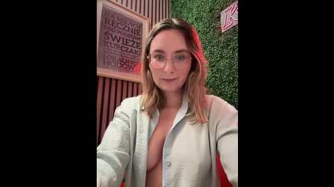 the_snowwhitee @ stripchat on 20250606