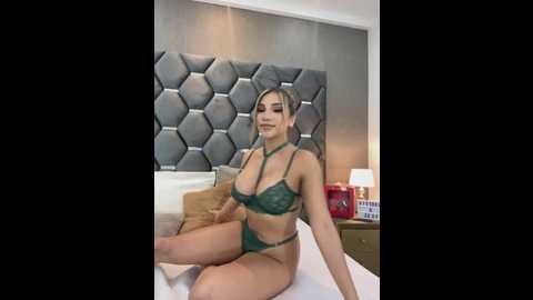 victoriahawks @ stripchat on 20250606