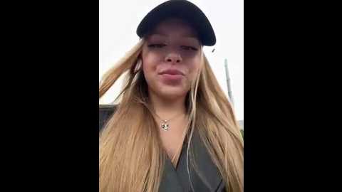liza_risky @ stripchat on 20250608