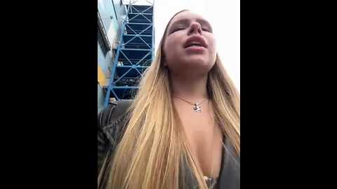 liza_risky @ stripchat on 20250608