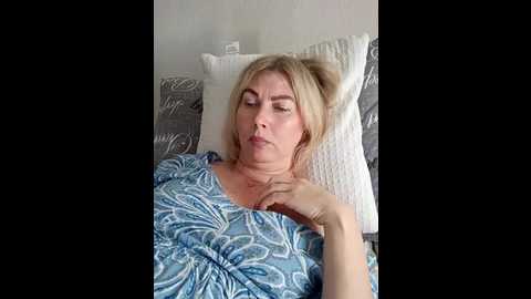 stellahere8