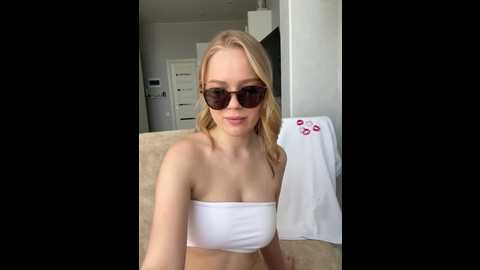 little_forest_elf @ stripchat on 20250609