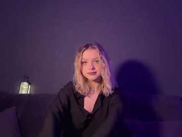 sassyfeline @ stripchat on 20250609