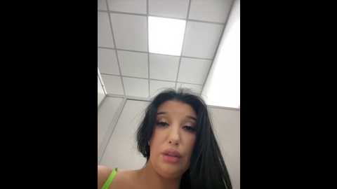 tisha_busty @ stripchat on 20250609