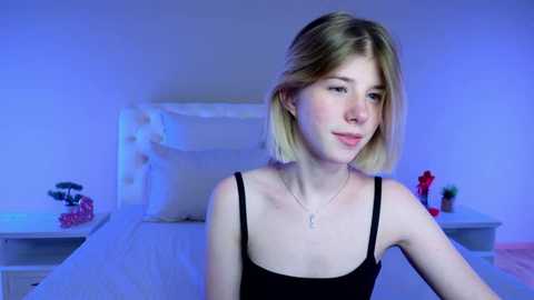 bella_amory @ stripchat on 20250610