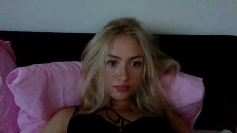 kitty_swetty @ stripchat on 20250610