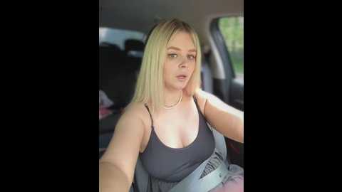 love_bri @ stripchat on 20250610