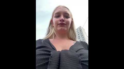 milkyy_wway @ stripchat on 20250610