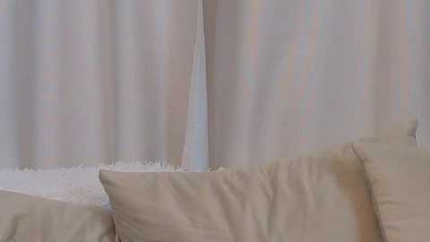 strip_moon @ stripchat on 20250610