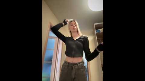 charming_ritta @ stripchat on 20250611