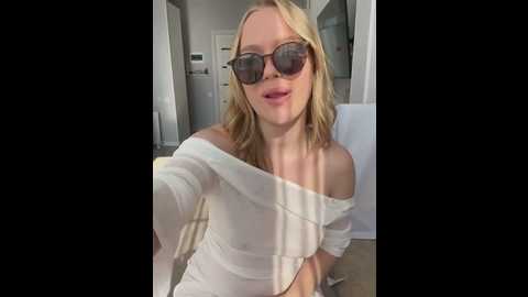 little_forest_elf @ stripchat on 20250611