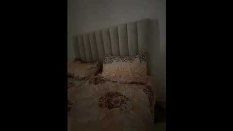 naucha_arab @ stripchat on 20250611