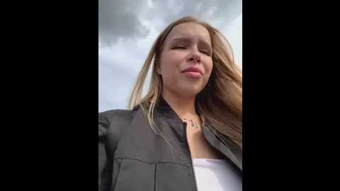 liza_risky @ stripchat on 20250612