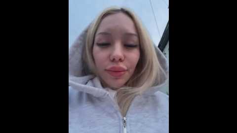 babydolll @ stripchat on 20250613