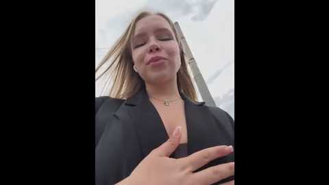 liza_risky @ stripchat on 20250613
