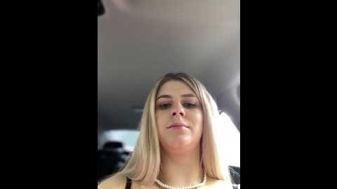 love_bri @ stripchat on 20250613