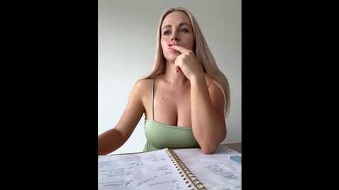 streetdoll @ stripchat on 20250613