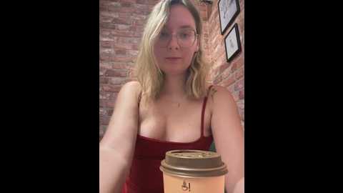 the_snowwhitee @ stripchat on 20250613