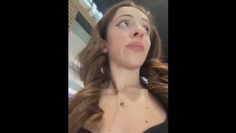 yesmoree @ stripchat on 20250613