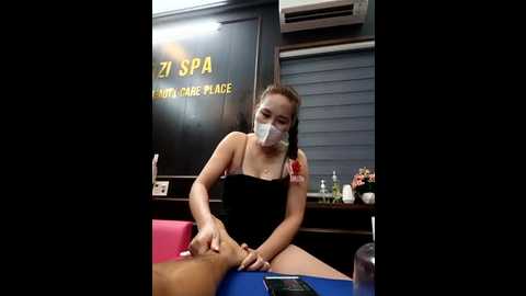 zizi_public @ stripchat on 20250614
