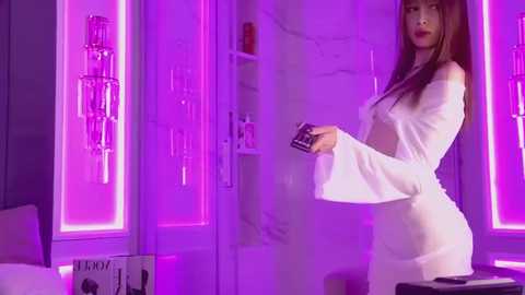 bellasecrett @ stripchat on 20250615