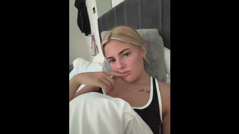 katiegrace @ stripchat on 20250615