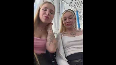 liza_risky @ stripchat on 20250615