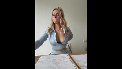 streetdoll @ stripchat on 20250615