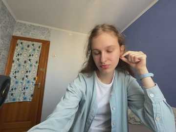 eva_angel3 @ stripchat on 20250616